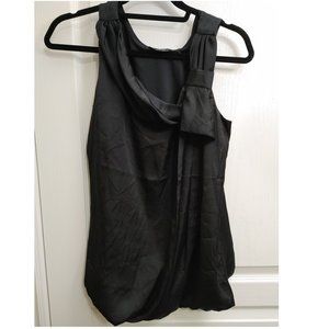 MAX BLACK GLOSSY SLEEVELESS TOP (US10)